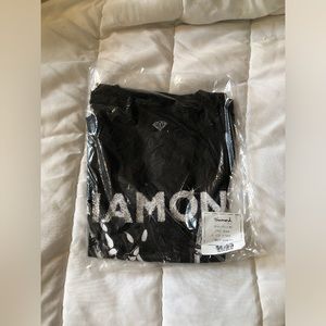 NWT Diamond brand T-shirt size small